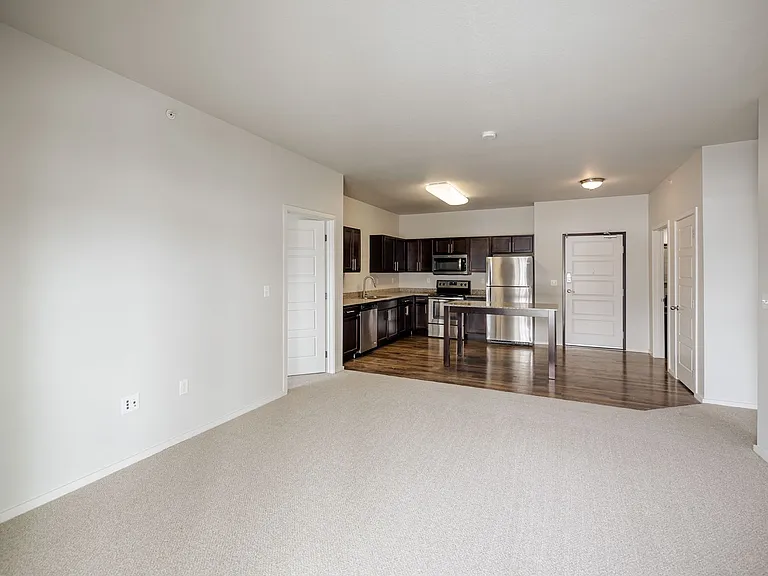 Kascade Place Apartments — Photo 100