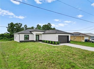 2813 27th St SW, Lehigh Acres, FL 33976