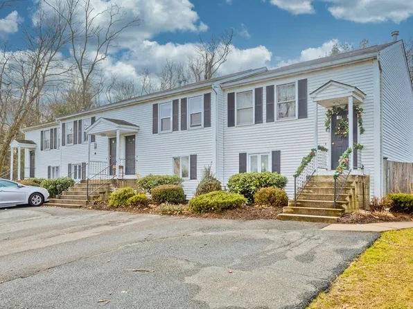 123-129 Riviera Dr, Agawam, MA 01001