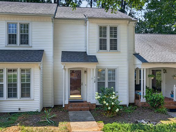 2nd image of 118 Greenmont Ln
