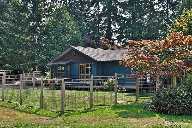 4th image of 19424 SR 525