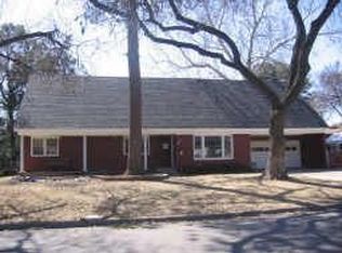 1120 W Inwood Dr, Arlington, TX 76013
