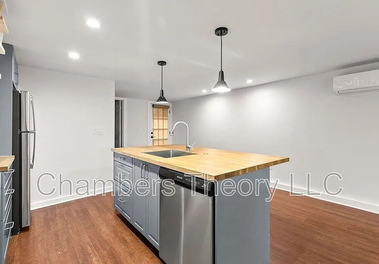 1745 1st St NW — Photo 43