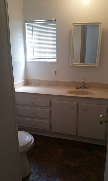 2nd image of 703 Oro Dam Blvd W Spc 313