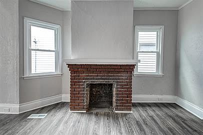 1st image of 1122 West Ave Unit 1
