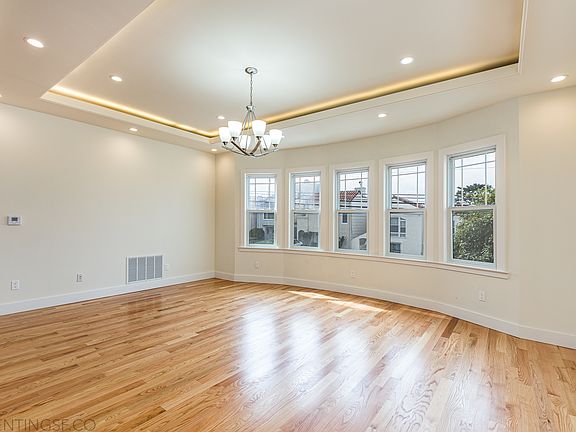 3rd image of 1722 21st Ave