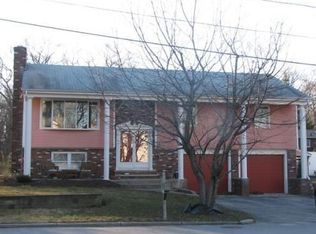 91 Nanci Karen Dr, Warwick, RI 02886