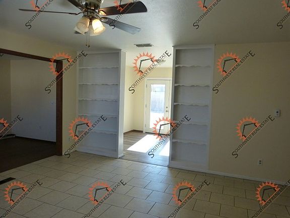 2nd image of 517 W 17th St
