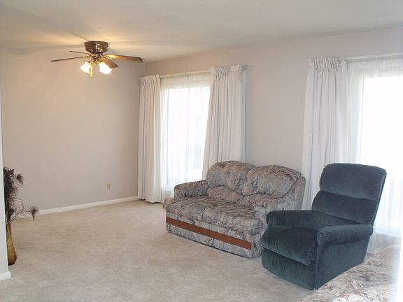 3rd image of 1226 7th Ave
