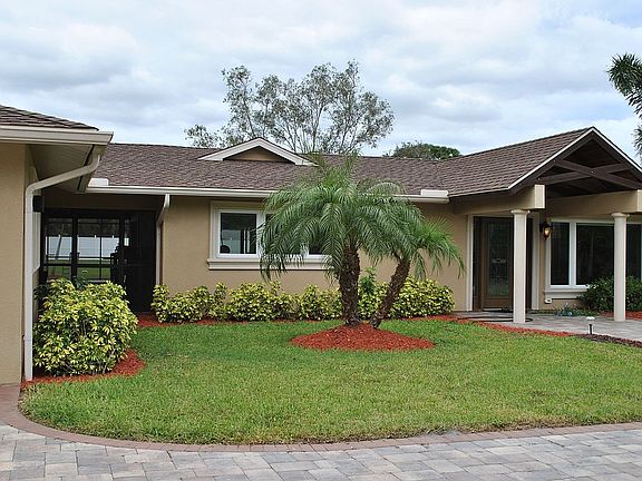 2nd image of 671 Percheron Cir