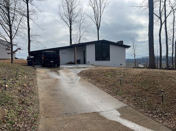 403 S Greenbriar Rd