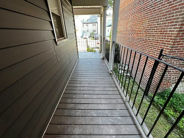 95 Norfolk St #1 — Photo 7