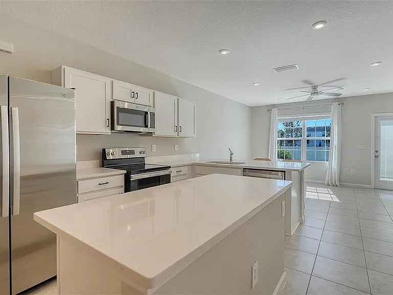 14244 Crimson Ave — Photo 10