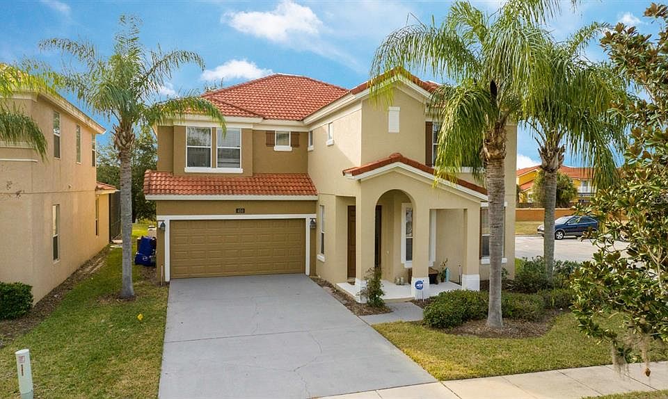 1st image of 450 Las Fuentes Dr