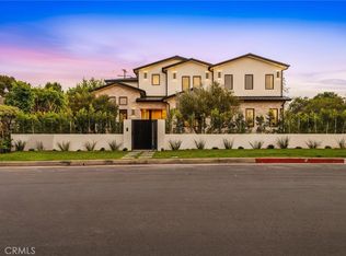 16252 Addison St, Encino, CA 91436