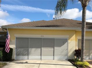 1216 Huntington Greens Dr, Sun City Center, FL 33573