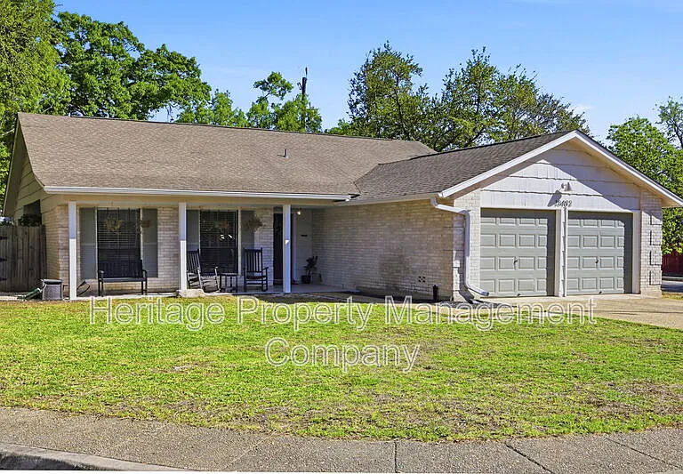 13402 Langtry St — Photo 27
