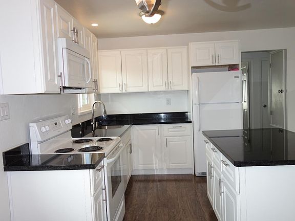 3rd image of 839 Highland Ave APT 6