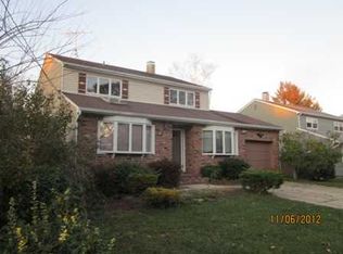26 Quail Run, Massapequa, NY 11758