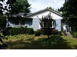 18 Bernhart Rd, Shawangunk, NY 12589