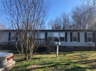 1496 Kindley Rd, Thomasville, NC 27360