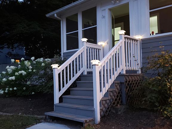 Solar-powered lamps light the way into your new home.