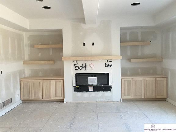 3rd image of 3321 S 188th St