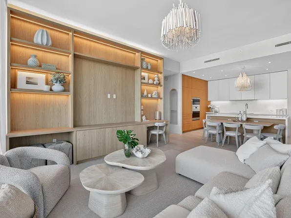 2311 SE 17th Street #204, Fort Lauderdale, FL 33316