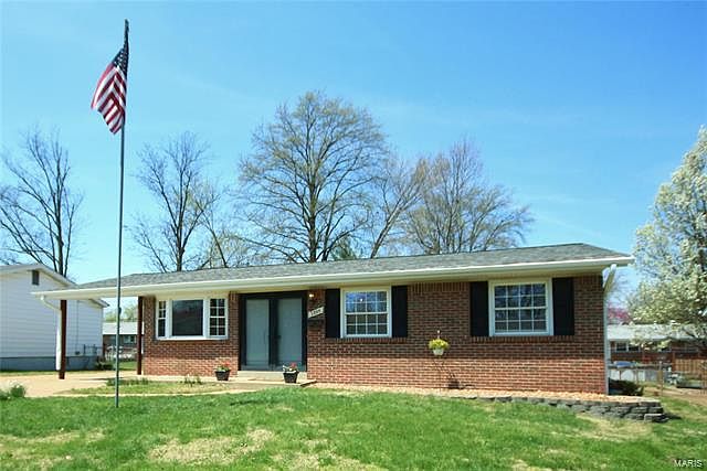 1st image of 1395 Willowbrook Dr