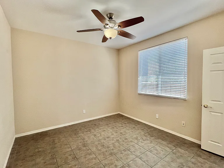 10924 Derrydown Way — Photo 10