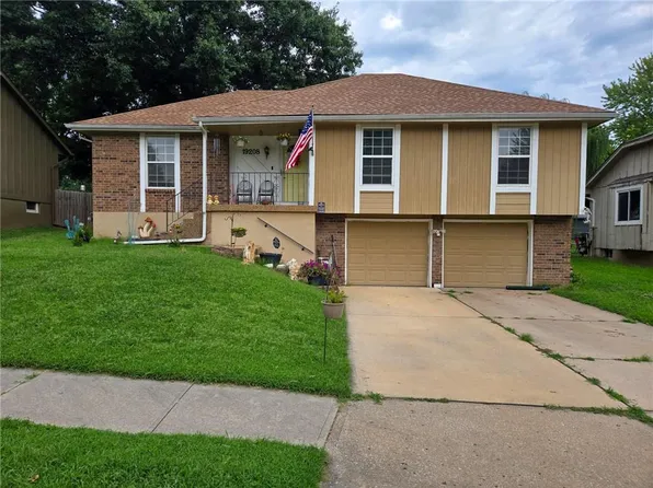 19208 E 14th St N, Independence, MO 64056