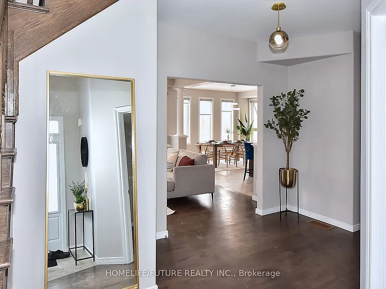 39 Summer Ln — Photo 3