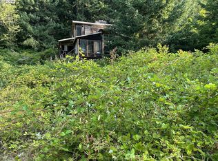 6808 Tenmile Creek Rd, Yachats, OR 97498