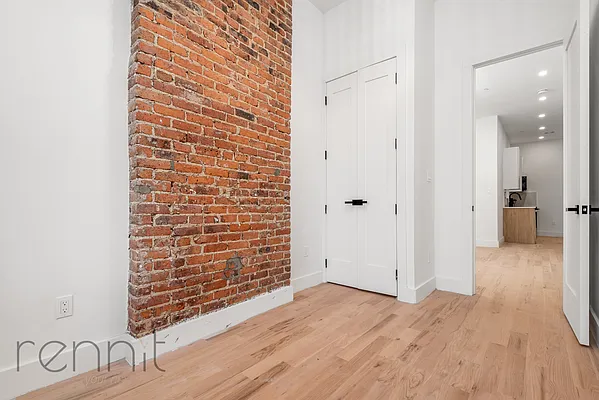 Rented by Rennit Inc. | media 7