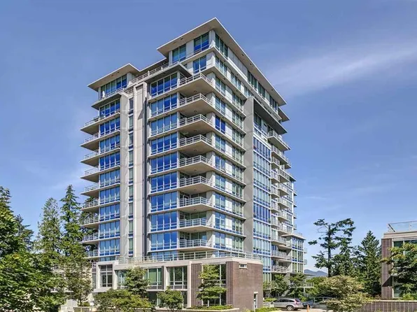 9060 University Cres #701, Burnaby, BC V5A 0E1