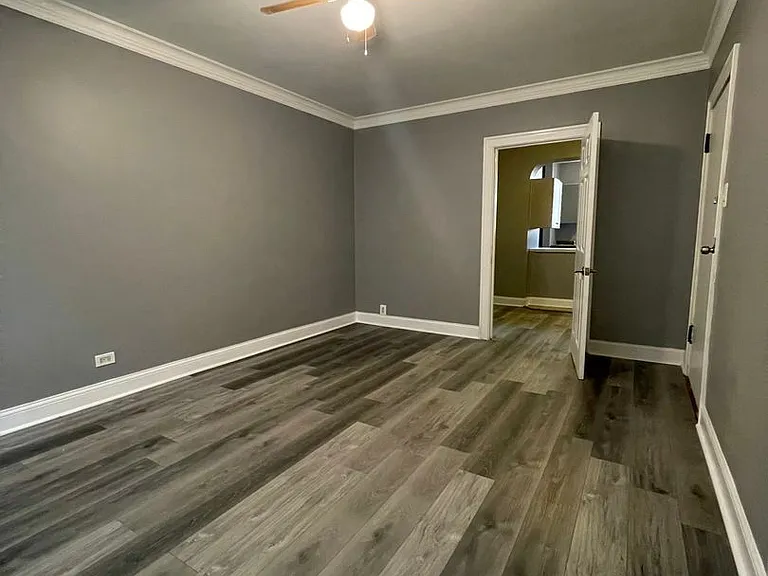 5206 W George St #1 — Photo 3