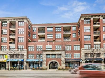 3140 N Sheffield Ave APT 504, Chicago, IL, 60657