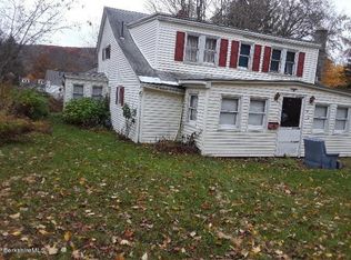 37 Mountain View St, Williamstown, MA 01267