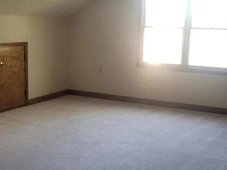 221 Joanna Dr — Photo 13