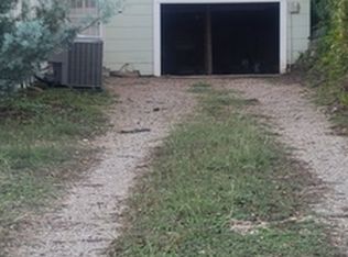 615 Ward St #A, Marlin, TX 76661