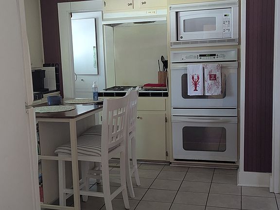 2nd image of 5447 Capital Heights Ave