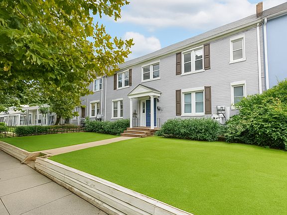 1613 F St NE -- unit 2 is the lower right unit.
