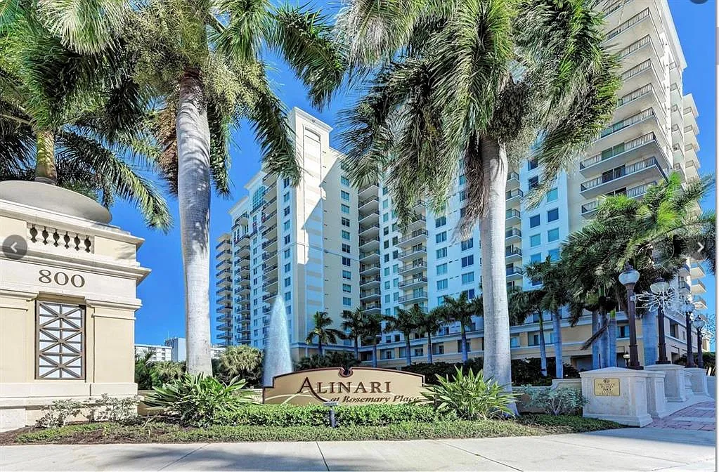1 bed, 2.0 bath, 1070 sqft, $3,000 — Photo 1