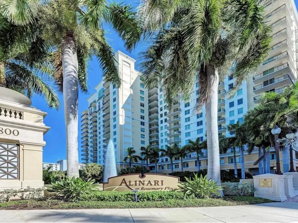 800 N Tamiami Trl, Sarasota, FL