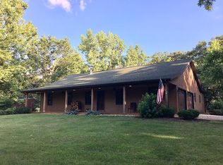 15222 New Salem Bluff Rd, Petersburg, IL 62675