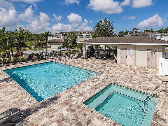 3rd image of 5382A Riverwalk Preserve Dr