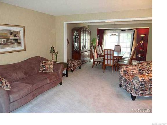 3rd image of 85 King Anthony Way