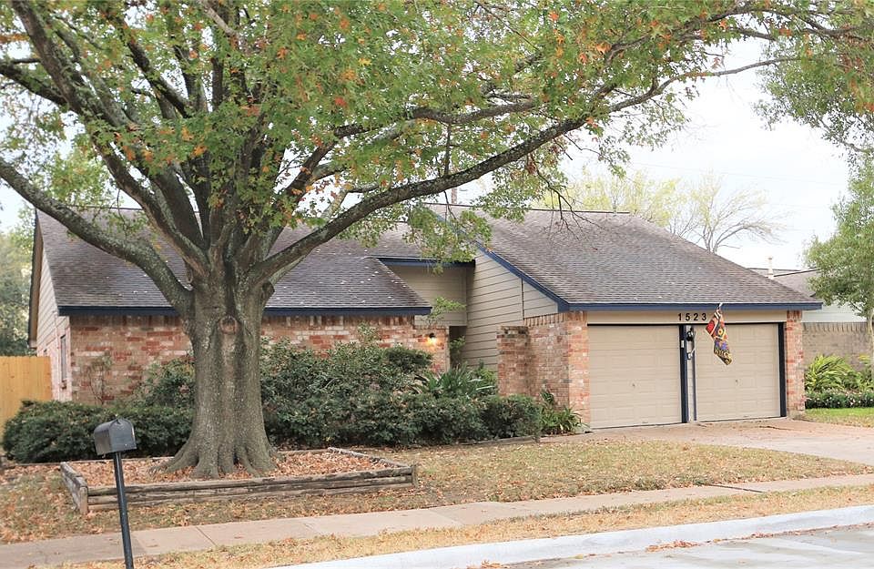 1st image of 1523 Vickery Dr