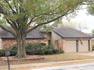 1523 Vickery Dr, Sugar Land, TX 77498