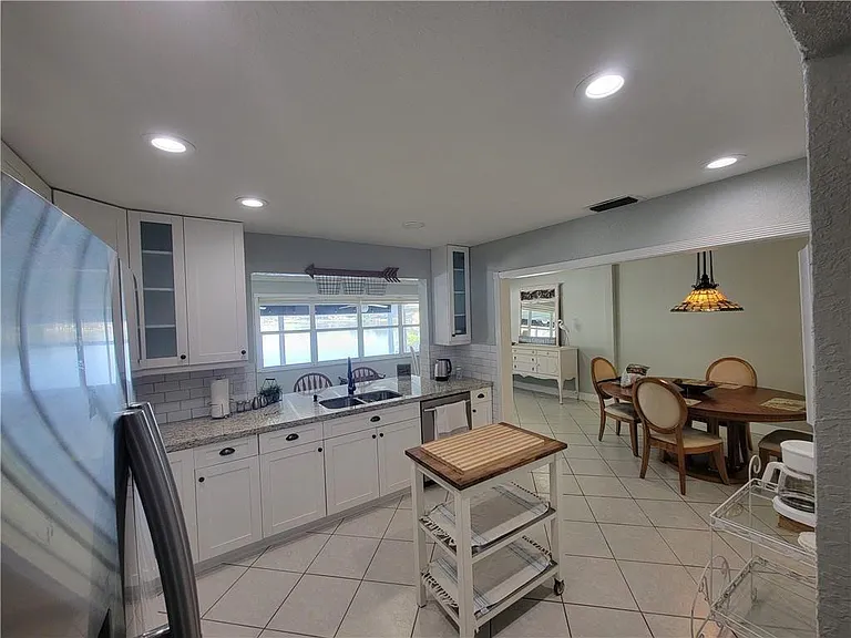 11757 SW 57th St — Photo 7